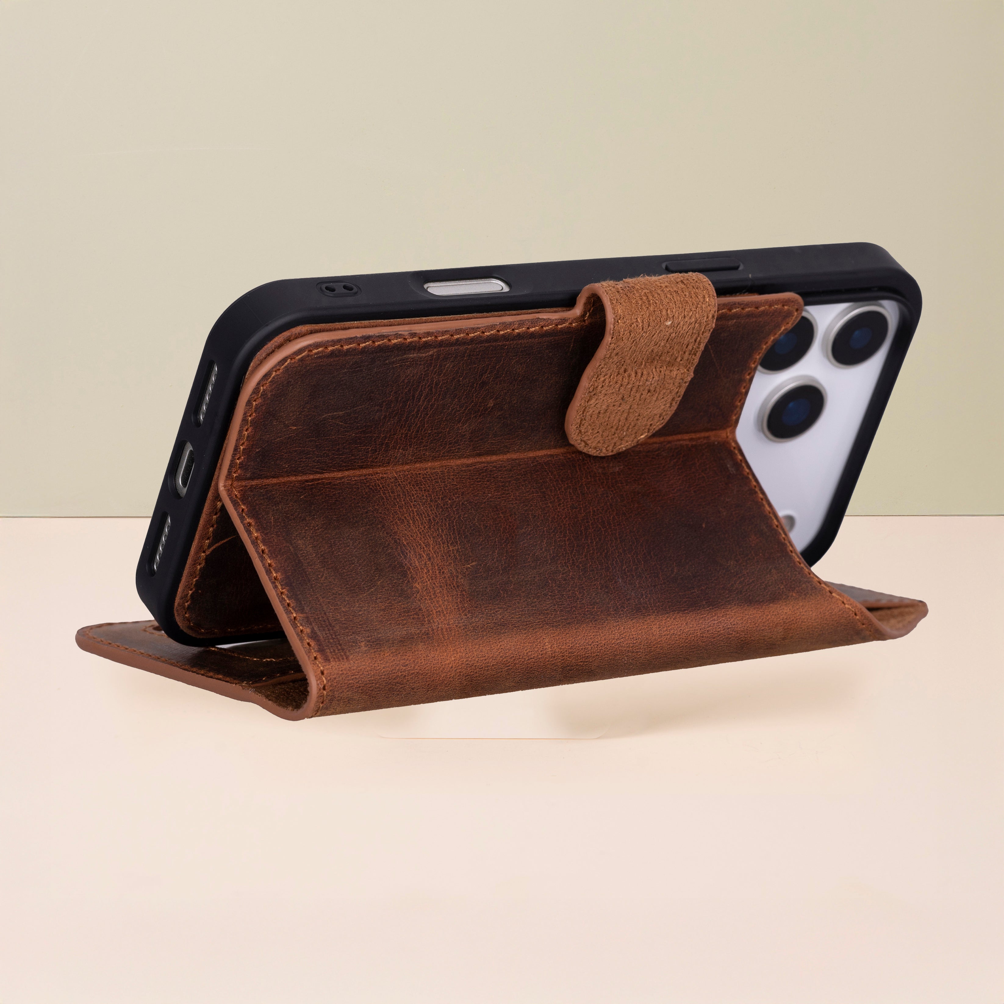 Leather iPhone 17 Pro Max Wallet Case – Brown - Austin