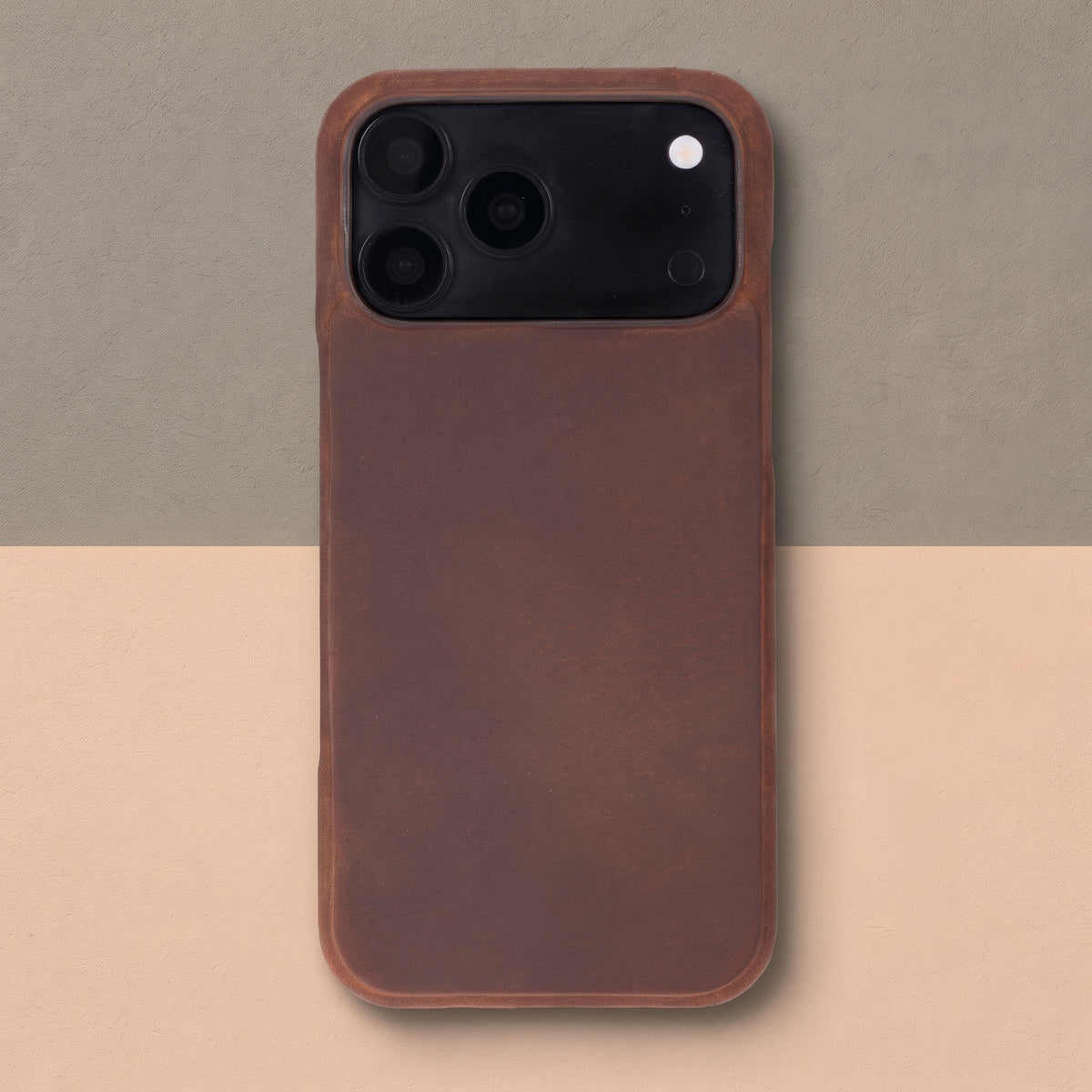 Charleston Antique Brown Leather MagSafe Case for iPhone 18 Pro Max