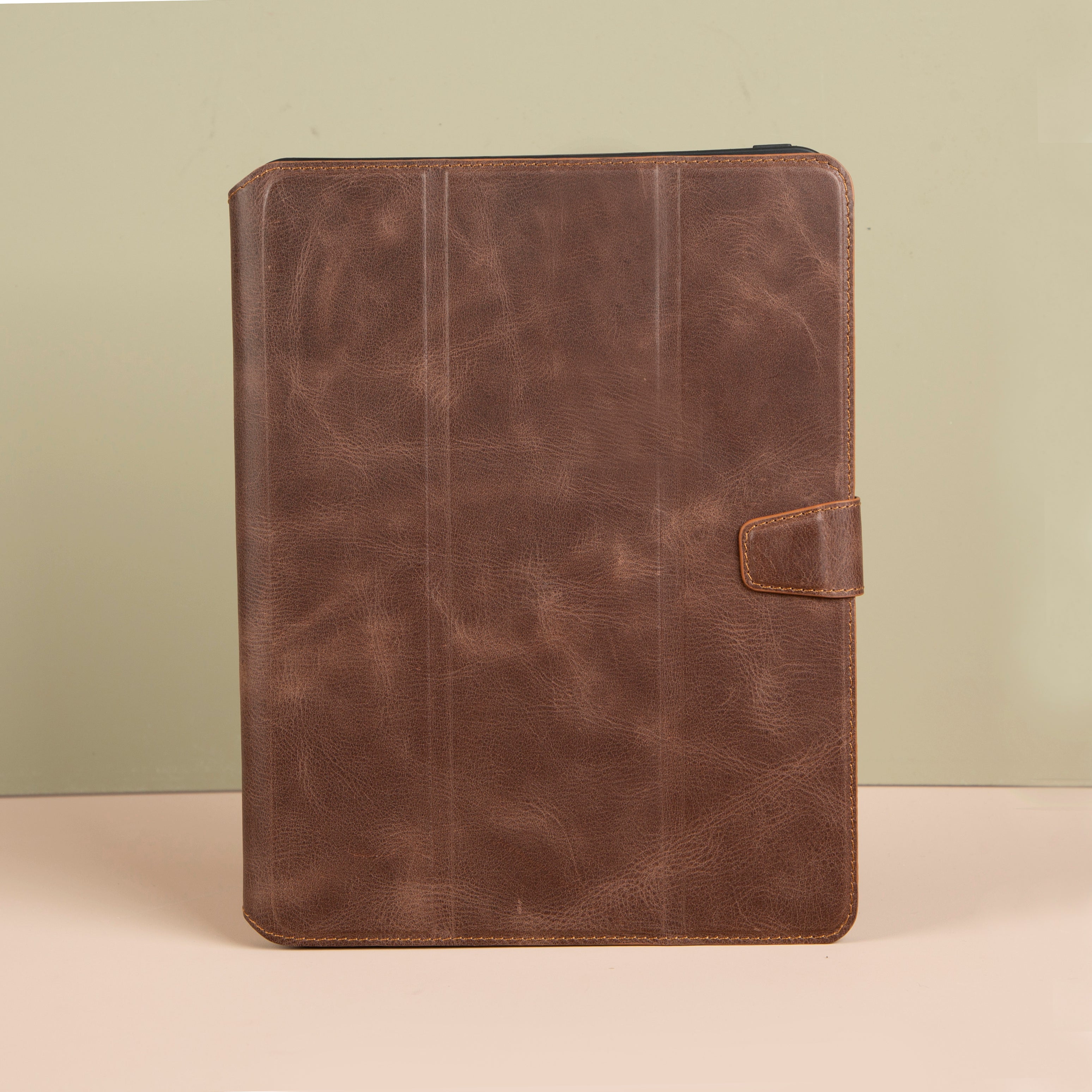 Handcrafted Leather Case for iPad Pro 11 Dark Brown | PATERSON