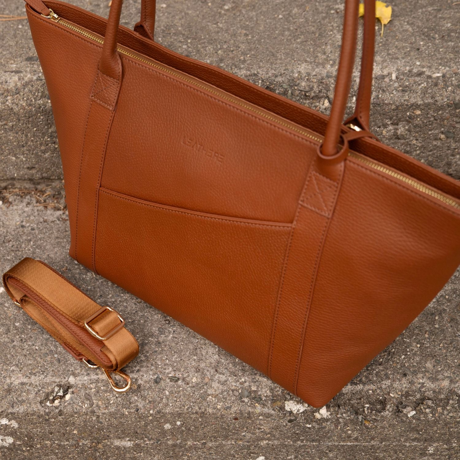 The Leathere New York Tote - Cognac