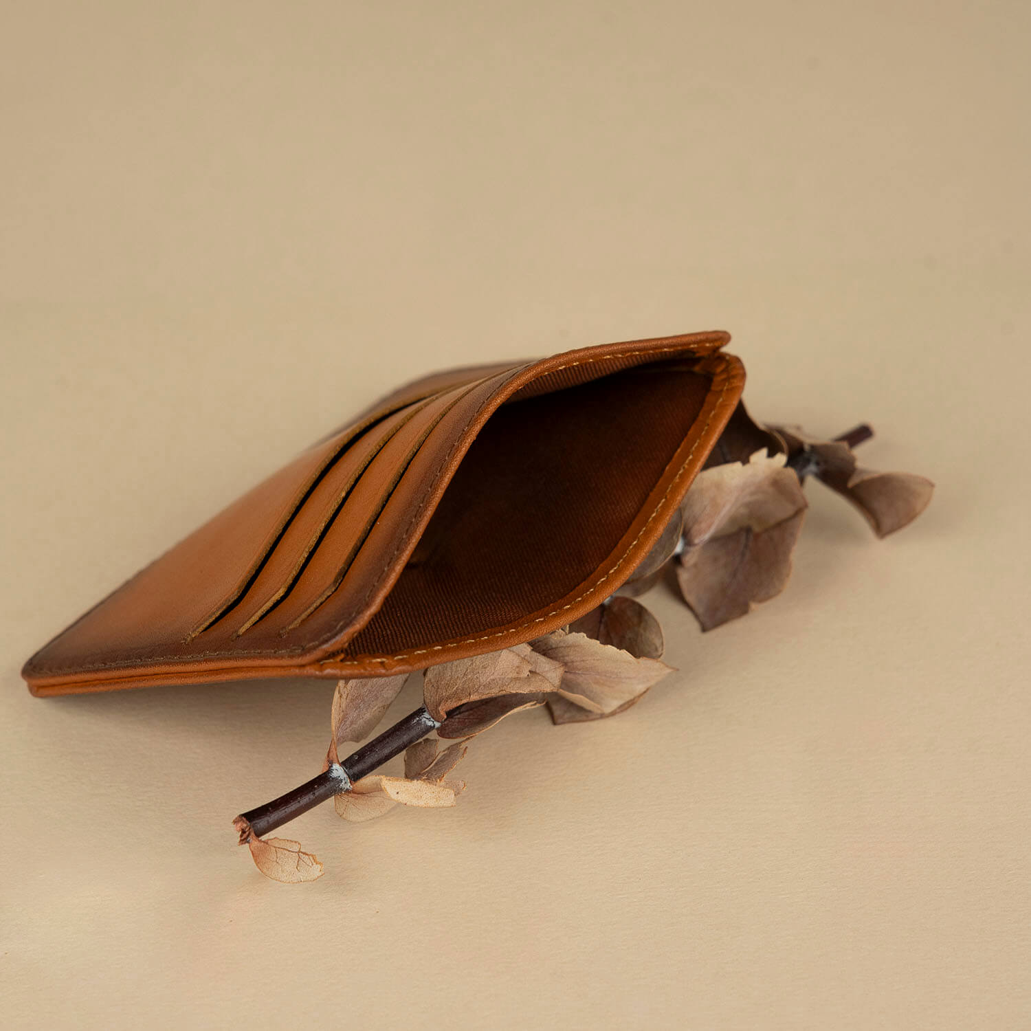 Fine Leather Card Holder - Rustic Brown - Bellevue