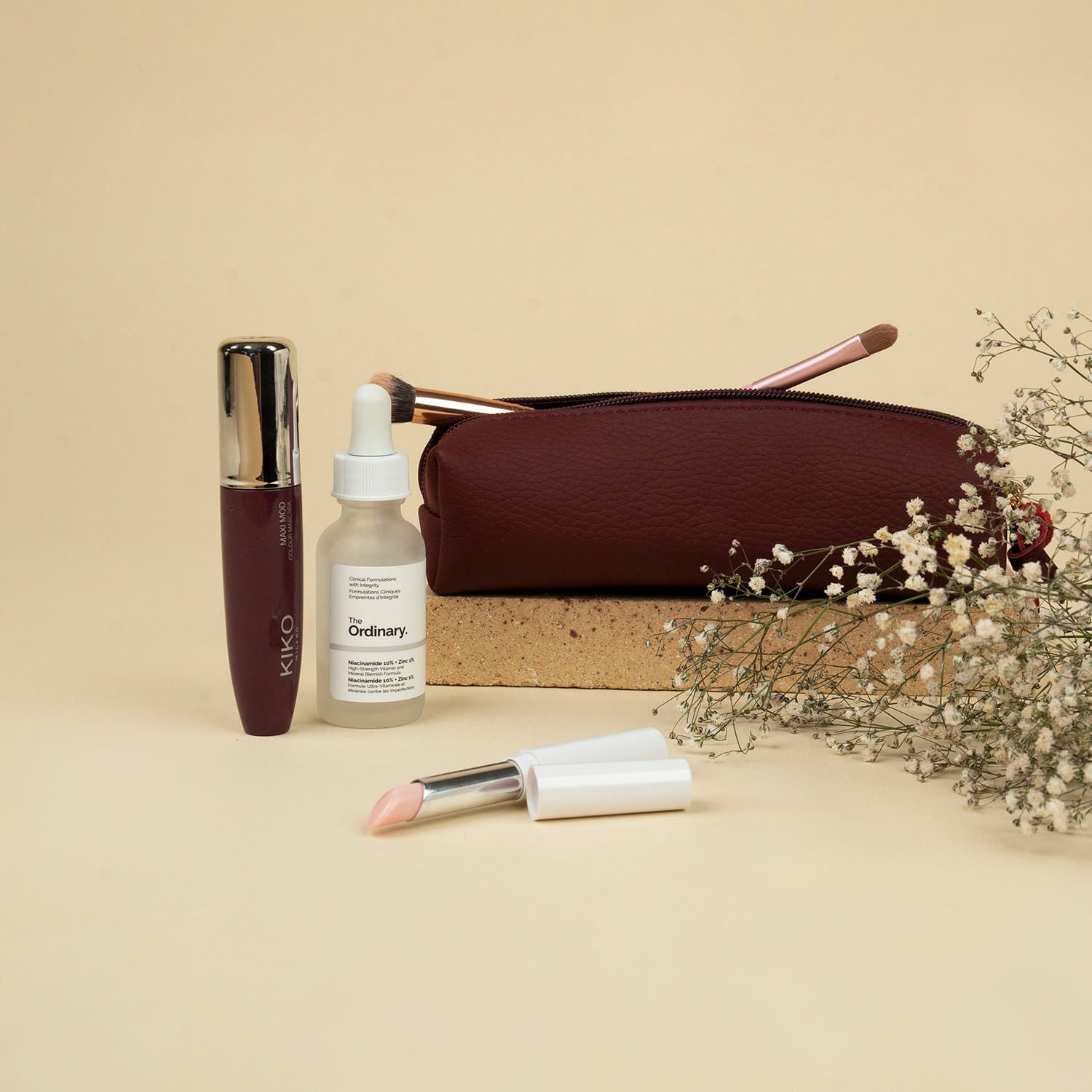 Elegant Leather Makeup Bag - Burgundy - Aurora