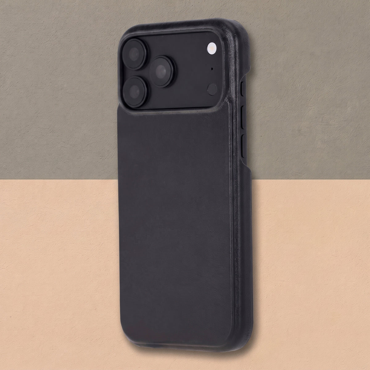 Charleston Black Leather MagSafe Case for iPhone 18 Pro Max
