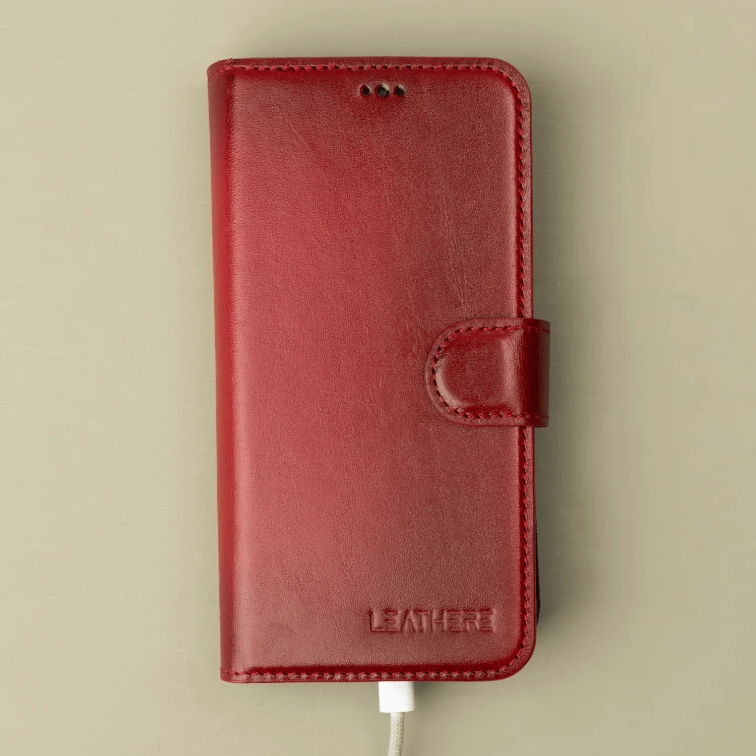 Red Leather iPhone 16 Series Wallet Case - LEATHERE