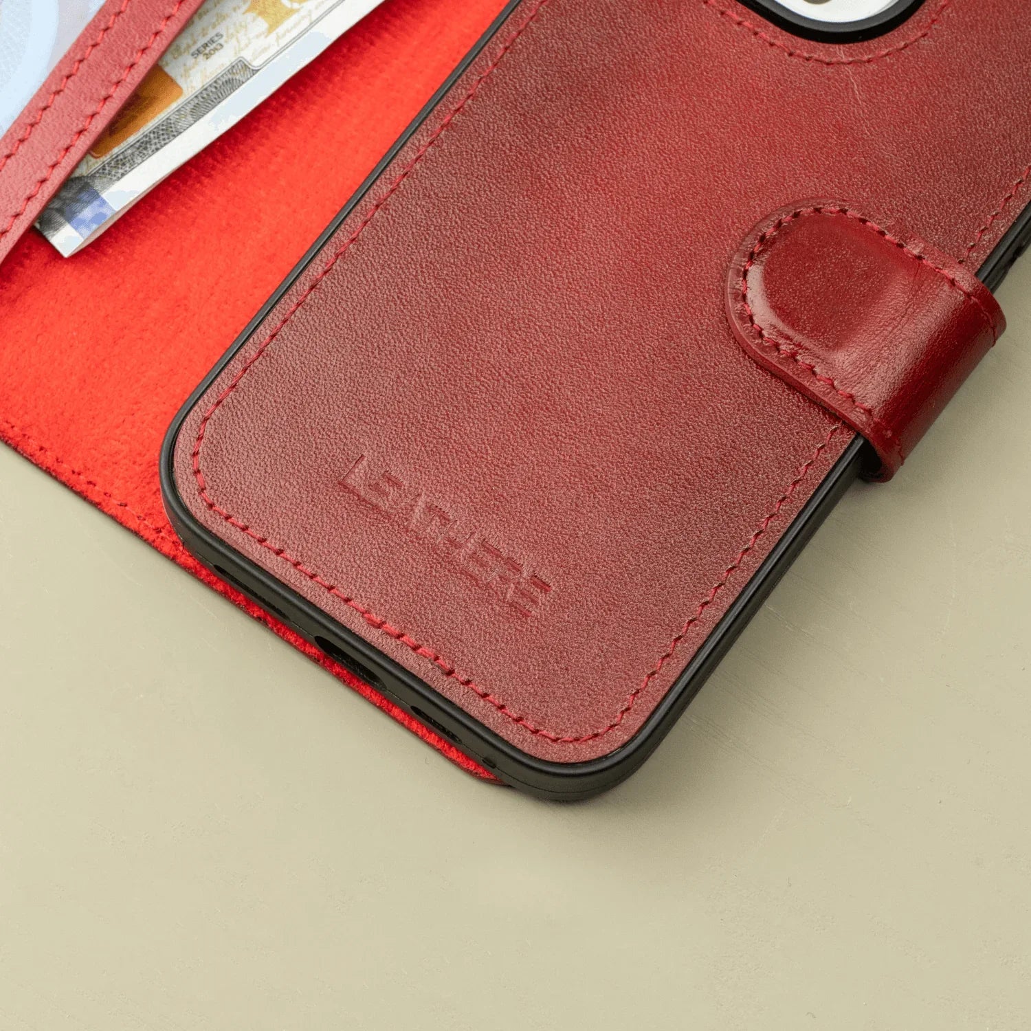 Red Leather iPhone 16 Series Wallet Case - LEATHERE
