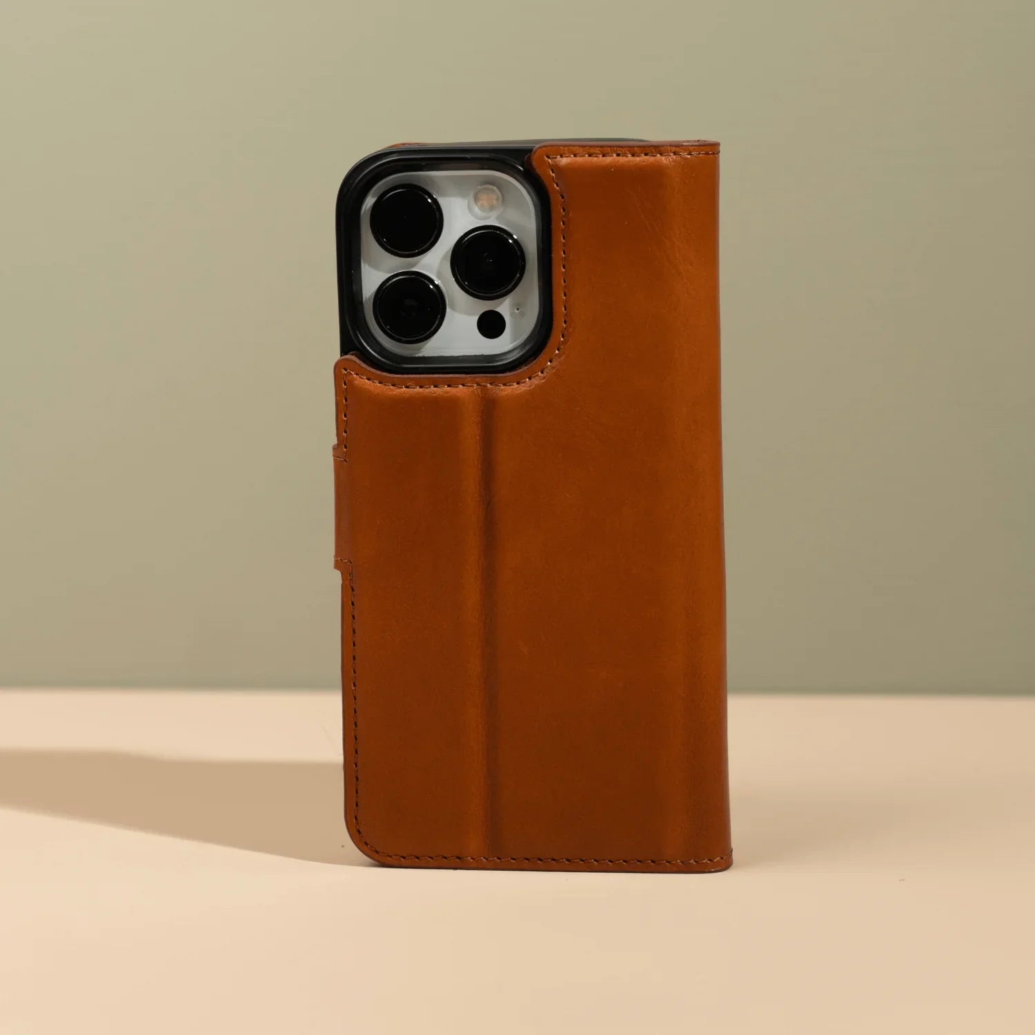 iPhone 16 Series Rustic Brown Leather Wallet Case - New York