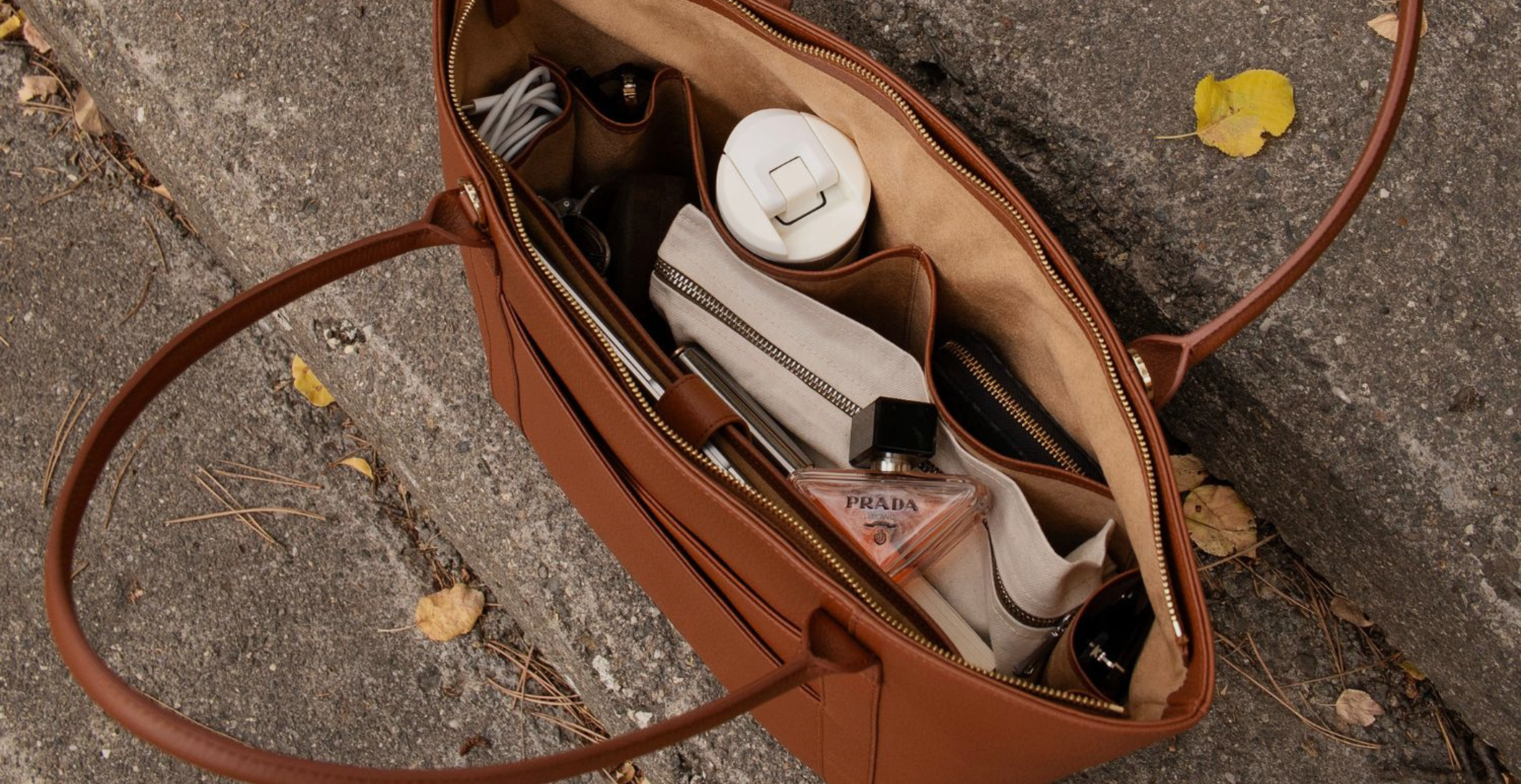 Premium Leather Bags for Everyday Use: Why Quality Matters More Than Trends