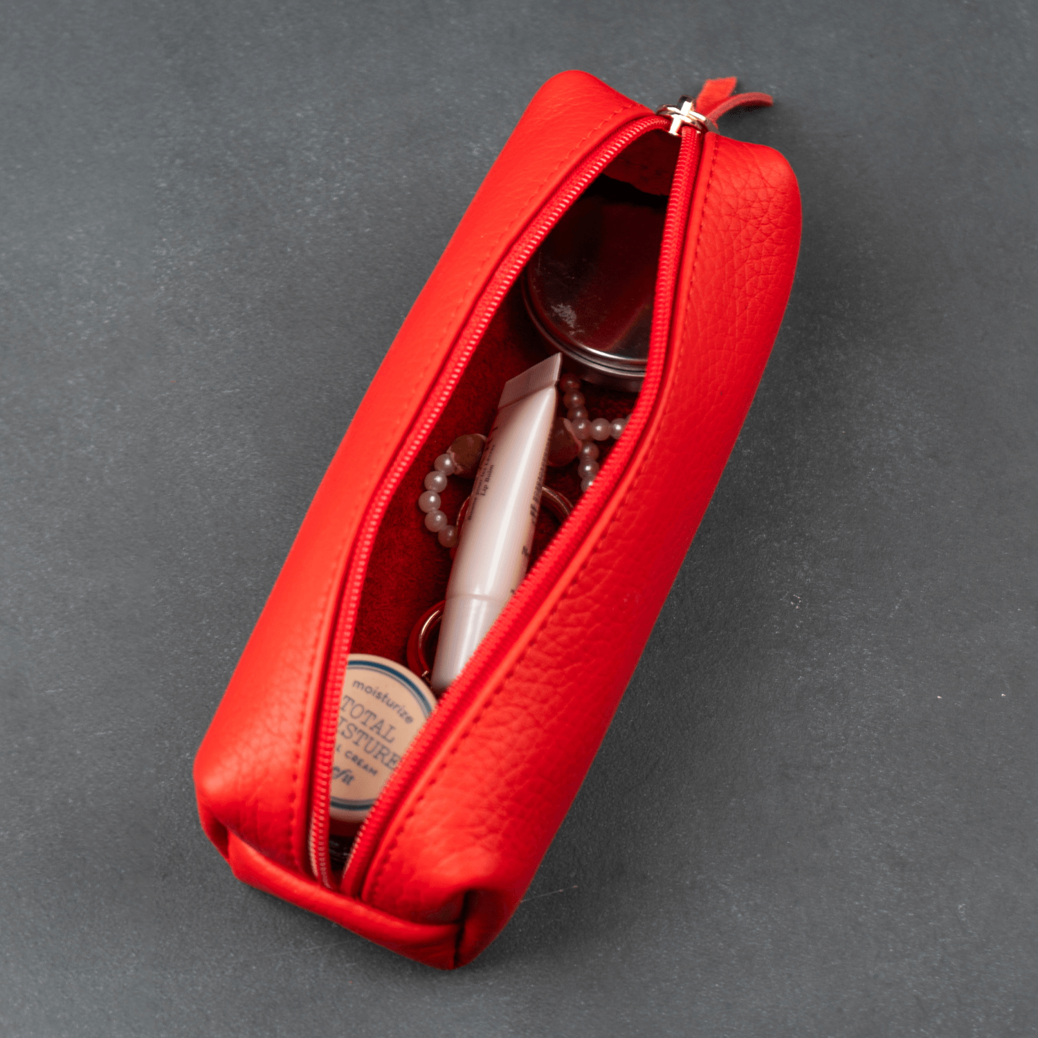 Elegant Leather Makeup Bag - Red - Aurora