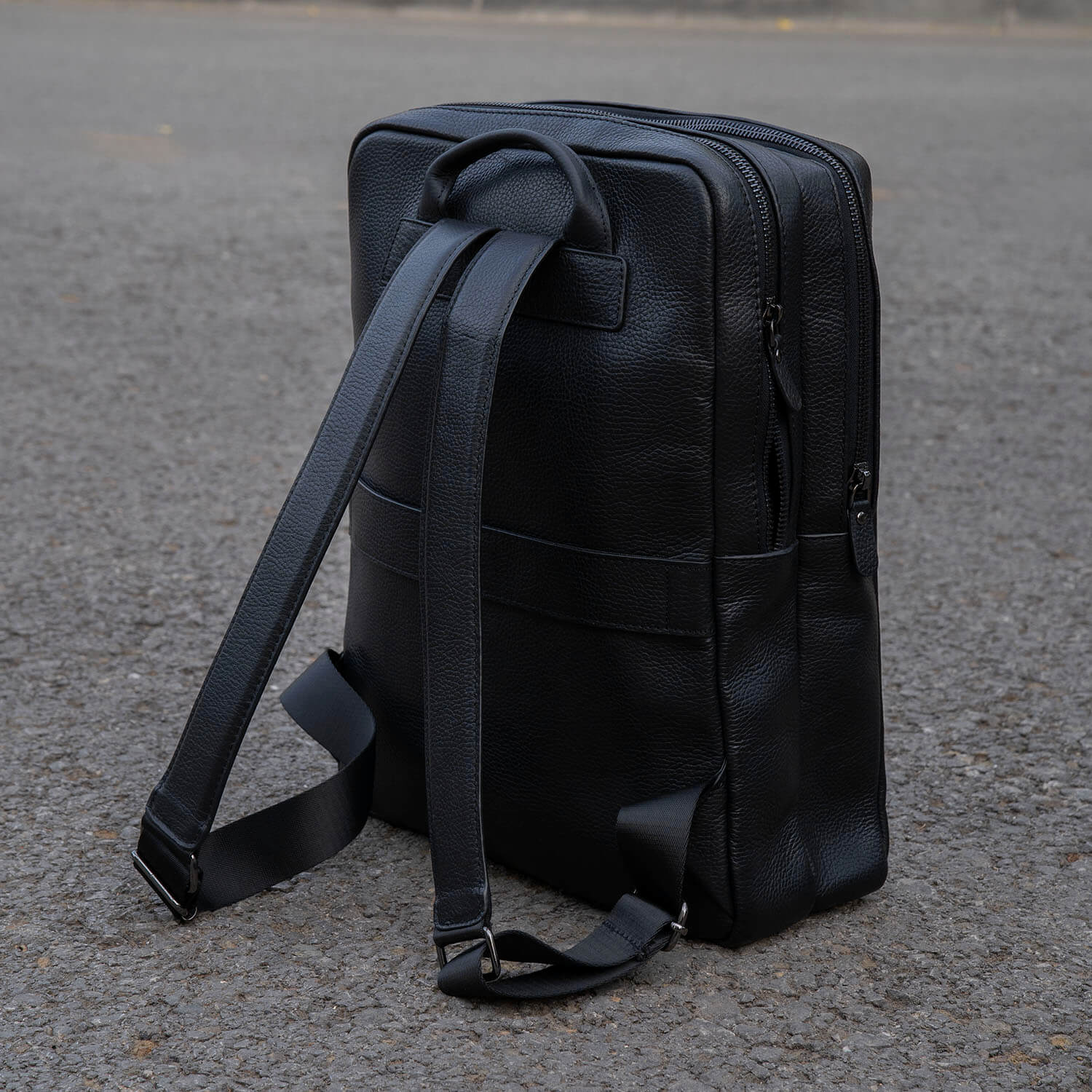 Premium Leather Laptop Backpack - Black - Edinburg