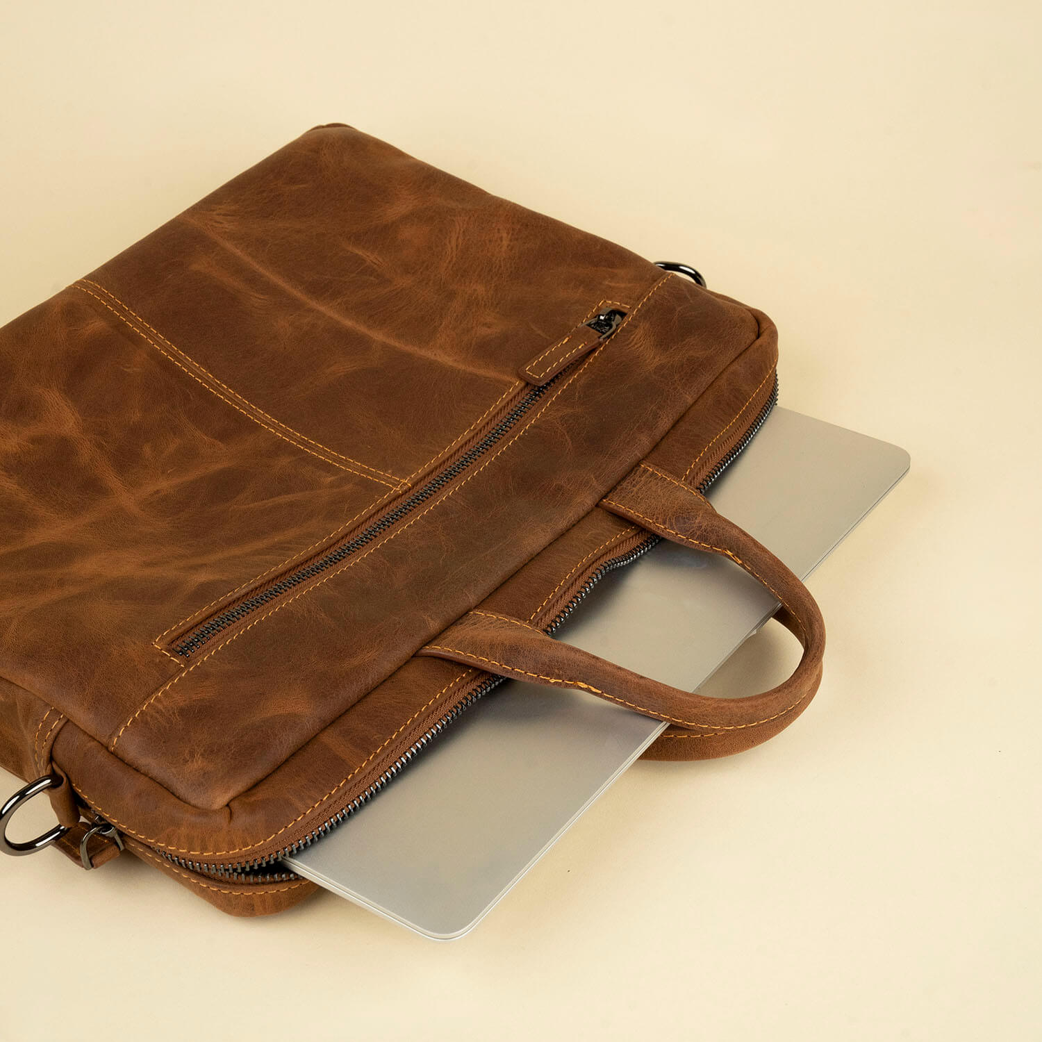 Classic Leather Laptop Bag - Dark Brown - Hollywood