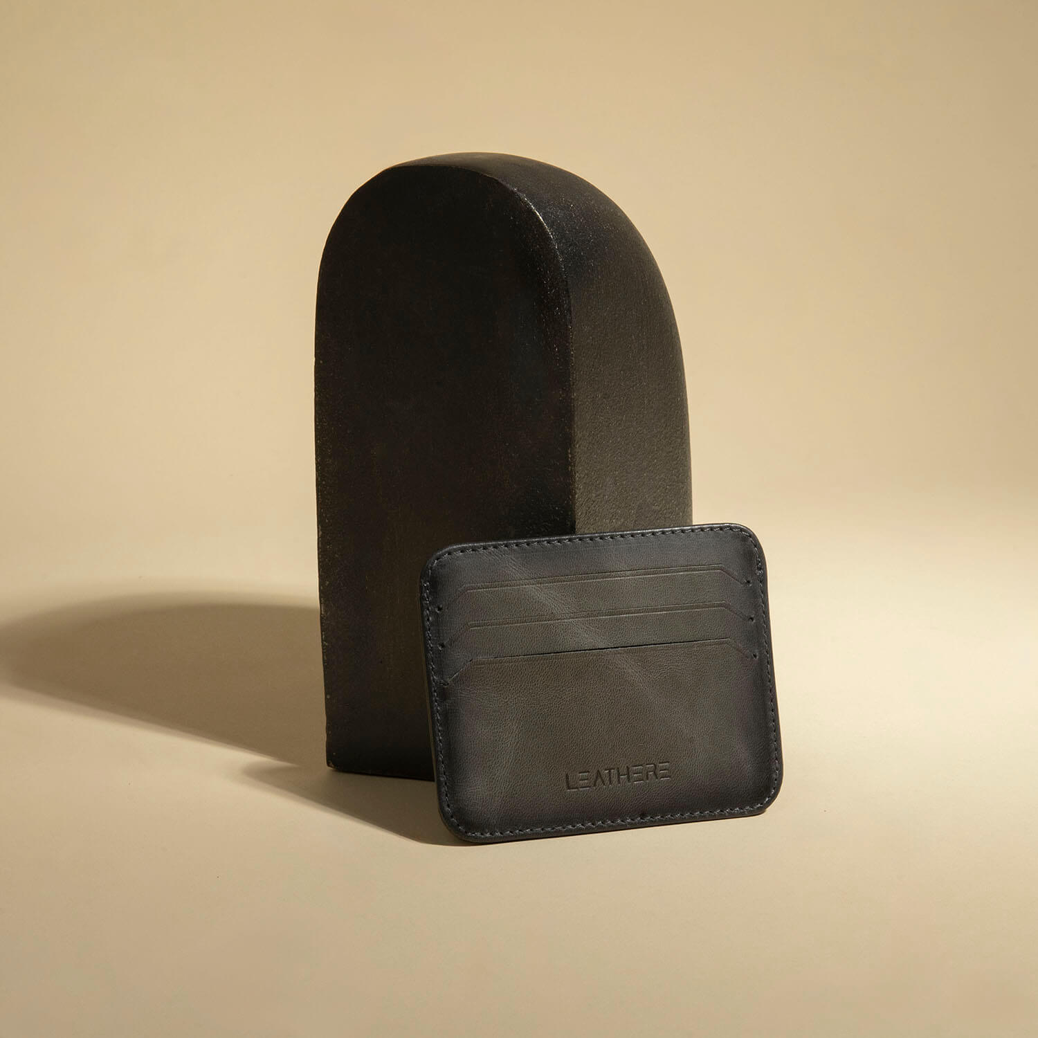 Fine Leather Card Holder - Grey - Bellevue