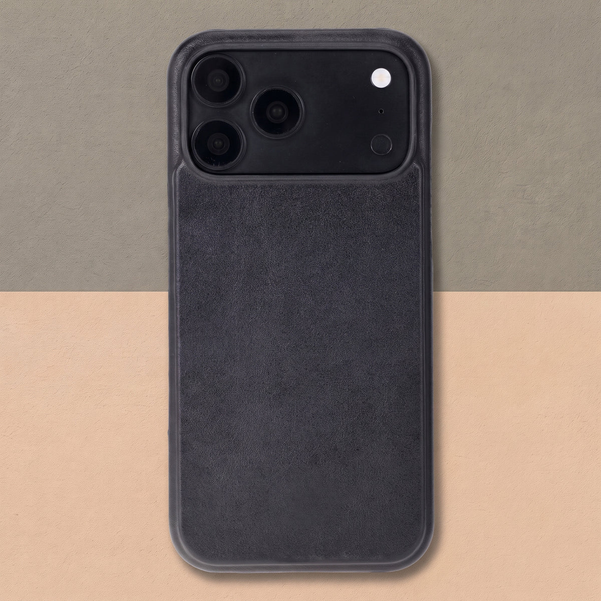 Charleston Black Leather MagSafe Case for iPhone 18 Pro Max